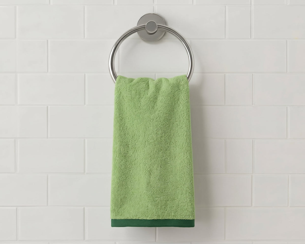 Fern Mist Premium Bath Towel